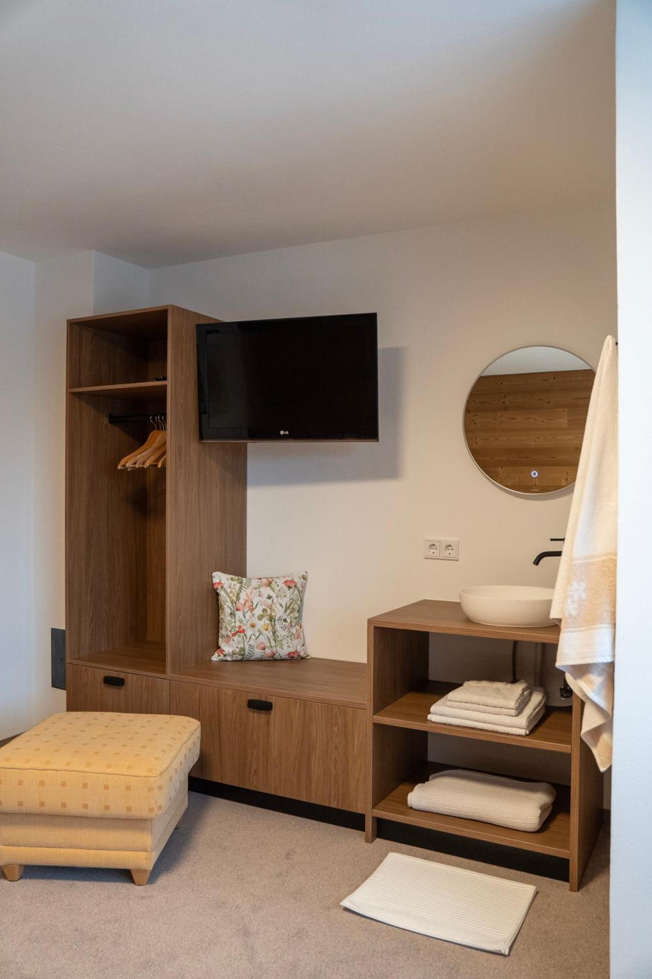 Berghaus Schafer Hotel Faschina Luaran gambar